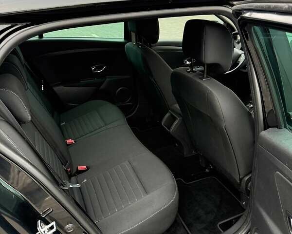 Черный Рено Меган, объемом двигателя 1.46 л и пробегом 233 тыс. км за 9500 $, фото 12 на Automoto.ua