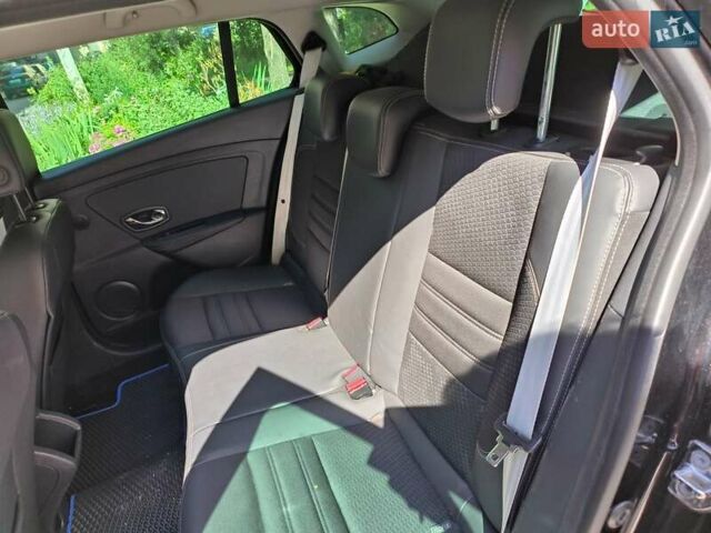Черный Рено Меган, объемом двигателя 1.46 л и пробегом 232 тыс. км за 9200 $, фото 12 на Automoto.ua