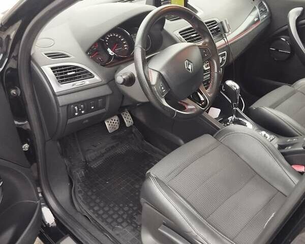 Черный Рено Меган, объемом двигателя 1.46 л и пробегом 260 тыс. км за 10000 $, фото 31 на Automoto.ua