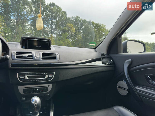 Чорний Рено Меган, об'ємом двигуна 1.5 л та пробігом 233 тис. км за 9850 $, фото 19 на Automoto.ua