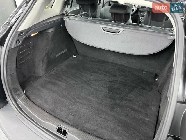 Чорний Рено Меган, об'ємом двигуна 1.6 л та пробігом 128 тис. км за 8900 $, фото 77 на Automoto.ua