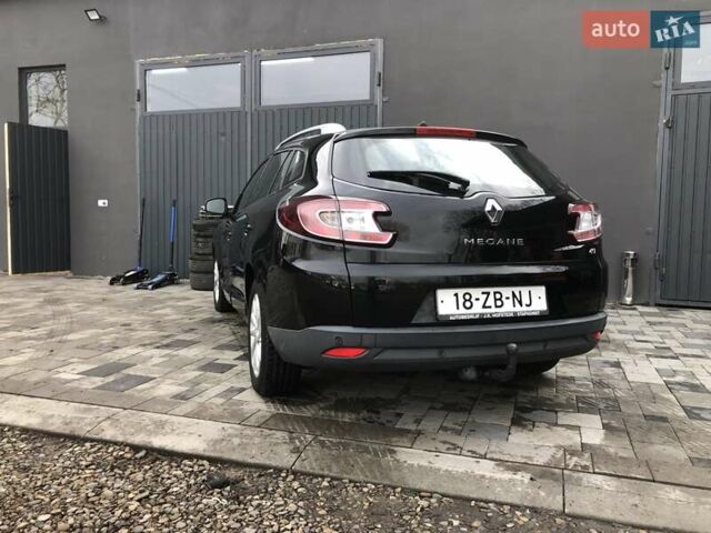 Черный Рено Меган, объемом двигателя 1.5 л и пробегом 185 тыс. км за 7600 $, фото 6 на Automoto.ua