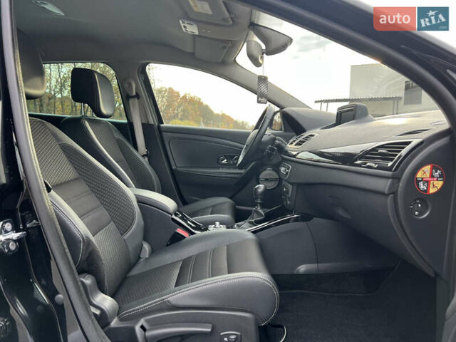Черный Рено Меган, объемом двигателя 1.6 л и пробегом 221 тыс. км за 10900 $, фото 19 на Automoto.ua