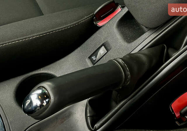 Черный Рено Меган, объемом двигателя 1.46 л и пробегом 318 тыс. км за 7500 $, фото 18 на Automoto.ua