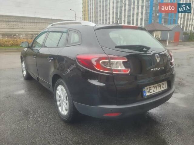 Черный Рено Меган, объемом двигателя 1.46 л и пробегом 207 тыс. км за 8200 $, фото 6 на Automoto.ua