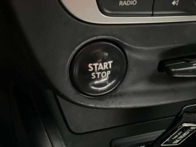 Черный Рено Меган, объемом двигателя 1.5 л и пробегом 263 тыс. км за 8999 $, фото 19 на Automoto.ua