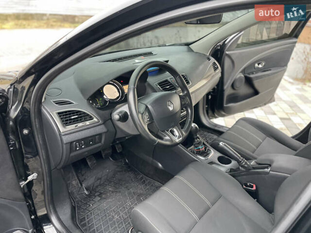 Черный Рено Меган, объемом двигателя 1.46 л и пробегом 284 тыс. км за 8100 $, фото 30 на Automoto.ua
