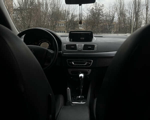 Черный Рено Меган, объемом двигателя 1.46 л и пробегом 251 тыс. км за 8200 $, фото 16 на Automoto.ua