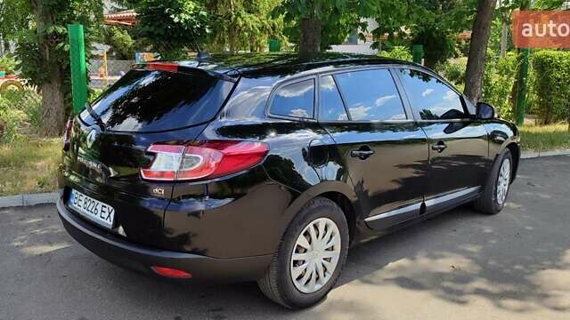 Черный Рено Меган, объемом двигателя 1.46 л и пробегом 306 тыс. км за 7000 $, фото 1 на Automoto.ua