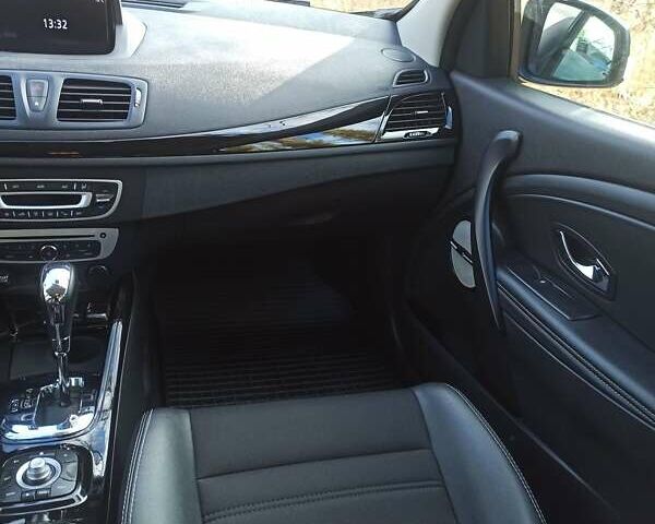 Черный Рено Меган, объемом двигателя 1.2 л и пробегом 242 тыс. км за 9000 $, фото 12 на Automoto.ua