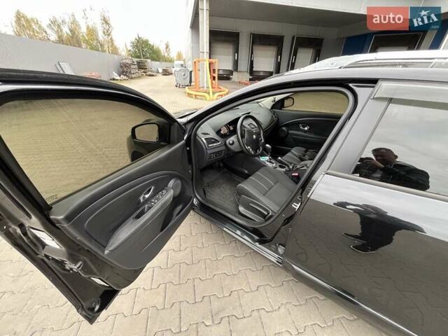 Чорний Рено Меган, об'ємом двигуна 1.46 л та пробігом 308 тис. км за 7500 $, фото 4 на Automoto.ua