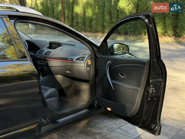 Черный Рено Меган, объемом двигателя 1.5 л и пробегом 244 тыс. км за 8800 $, фото 47 на Automoto.ua