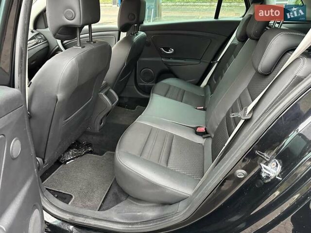 Чорний Рено Меган, об'ємом двигуна 1.5 л та пробігом 220 тис. км за 9600 $, фото 16 на Automoto.ua