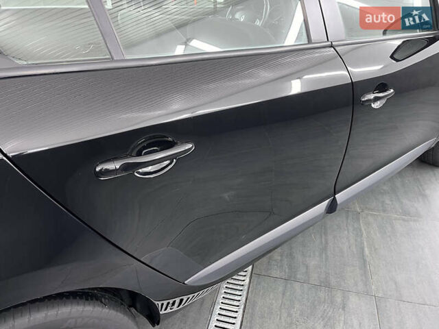 Чорний Рено Меган, об'ємом двигуна 1.6 л та пробігом 128 тис. км за 8900 $, фото 38 на Automoto.ua
