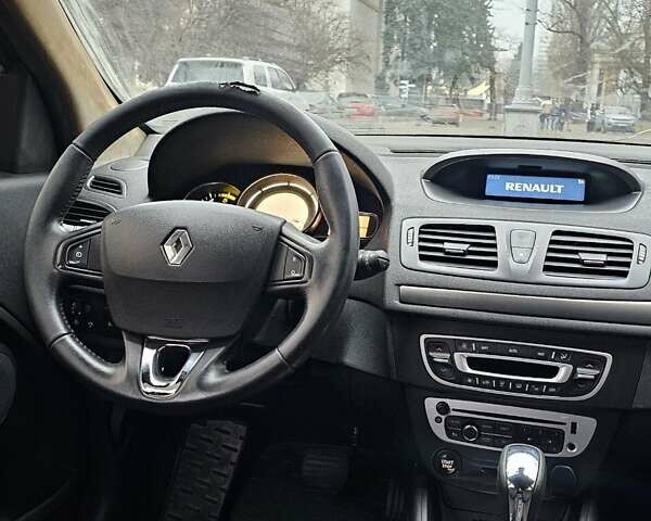 Черный Рено Меган, объемом двигателя 1.46 л и пробегом 310 тыс. км за 4900 $, фото 20 на Automoto.ua