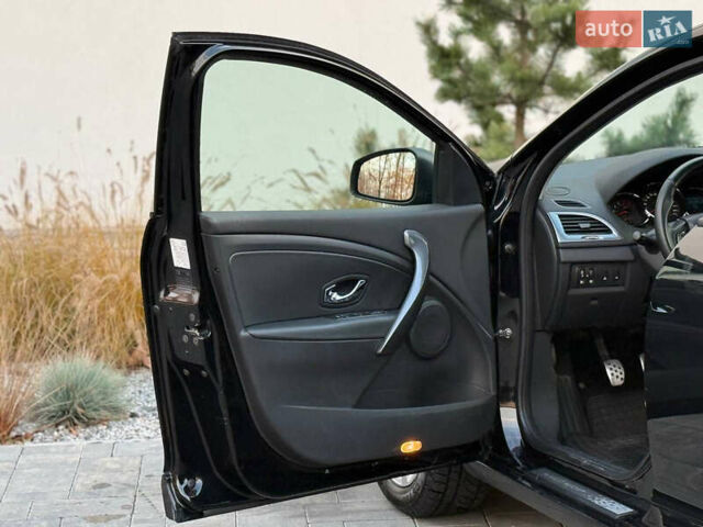 Черный Рено Меган, объемом двигателя 1.5 л и пробегом 238 тыс. км за 8700 $, фото 29 на Automoto.ua