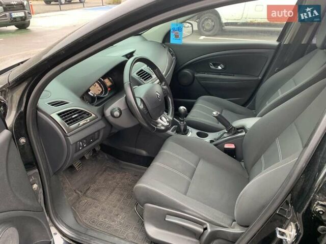 Черный Рено Меган, объемом двигателя 1.5 л и пробегом 290 тыс. км за 6900 $, фото 7 на Automoto.ua