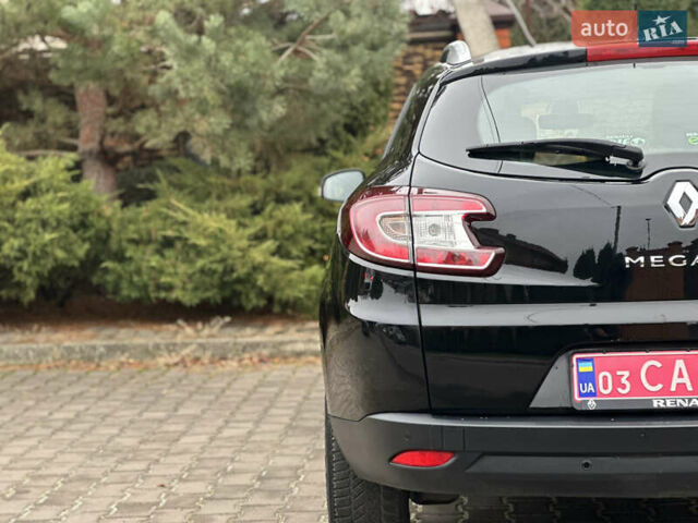 Черный Рено Меган, объемом двигателя 1.5 л и пробегом 258 тыс. км за 8650 $, фото 7 на Automoto.ua