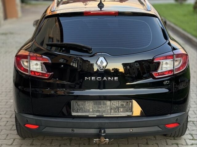 Черный Рено Меган, объемом двигателя 1.5 л и пробегом 297 тыс. км за 8199 $, фото 6 на Automoto.ua