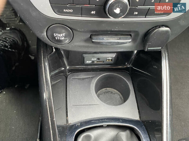 Черный Рено Меган, объемом двигателя 1.6 л и пробегом 243 тыс. км за 8450 $, фото 27 на Automoto.ua