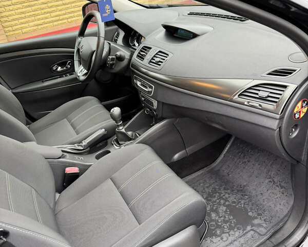 Черный Рено Меган, объемом двигателя 1.5 л и пробегом 101 тыс. км за 9499 $, фото 68 на Automoto.ua