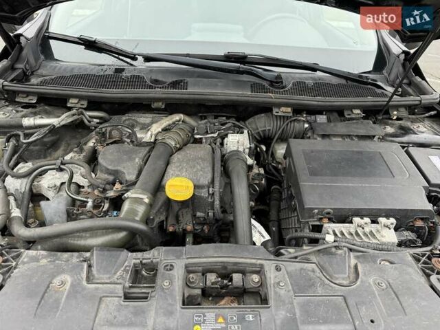 Черный Рено Меган, объемом двигателя 1.5 л и пробегом 205 тыс. км за 11150 $, фото 25 на Automoto.ua