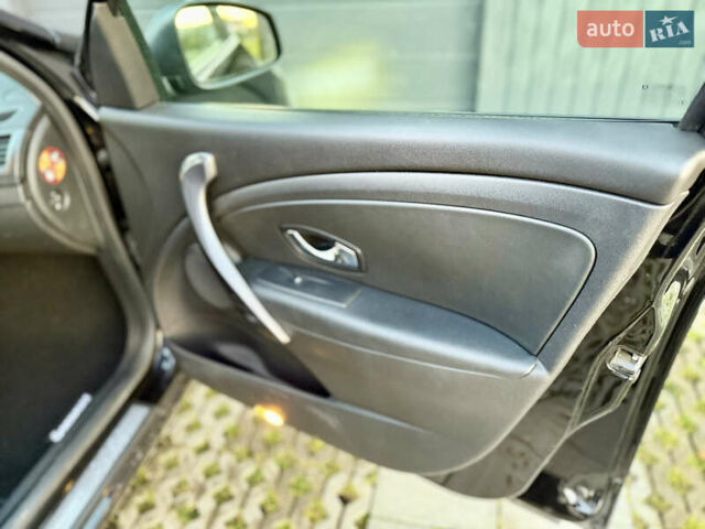 Чорний Рено Меган, об'ємом двигуна 1.5 л та пробігом 201 тис. км за 8700 $, фото 34 на Automoto.ua