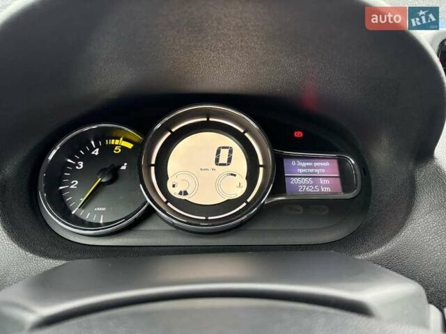 Черный Рено Меган, объемом двигателя 1.5 л и пробегом 205 тыс. км за 11150 $, фото 31 на Automoto.ua
