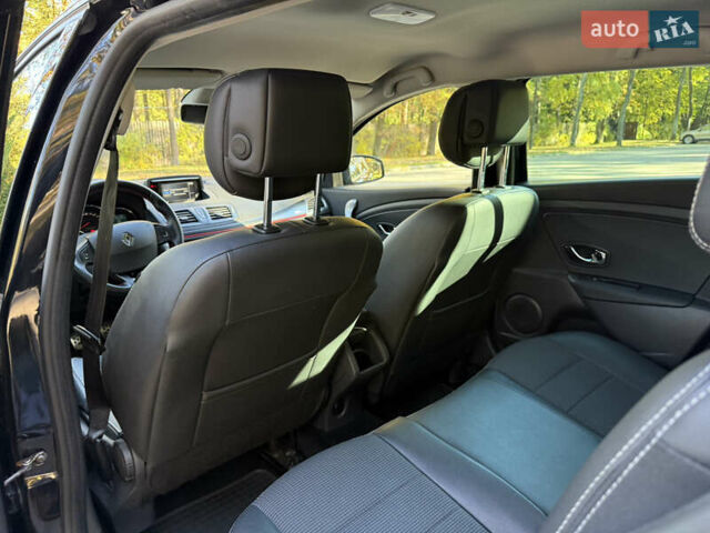 Черный Рено Меган, объемом двигателя 1.5 л и пробегом 244 тыс. км за 8800 $, фото 40 на Automoto.ua