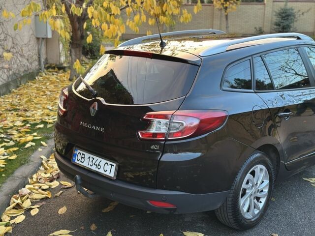 Черный Рено Меган, объемом двигателя 1.5 л и пробегом 200 тыс. км за 7600 $, фото 3 на Automoto.ua