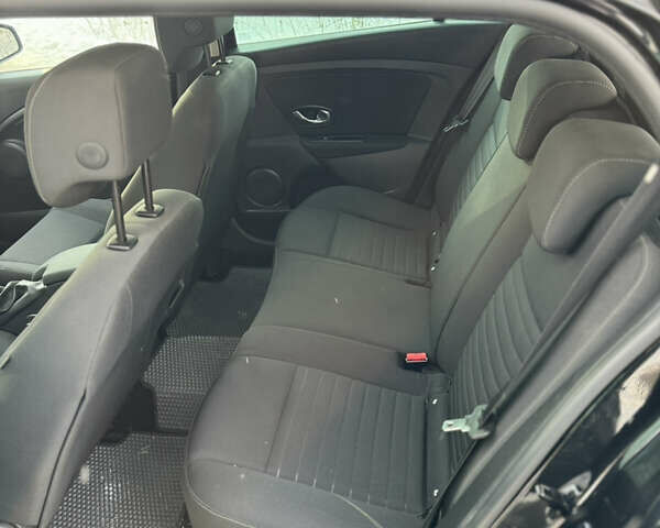 Чорний Рено Меган, об'ємом двигуна 1.5 л та пробігом 187 тис. км за 7350 $, фото 23 на Automoto.ua