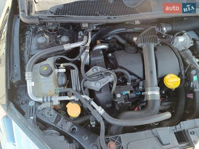 Рено Меган 2014 в Ровно на Automoto.ua Черный Рено Меган, объемом двигателя 1.5 л и пробегом 164 тыс. км за 9400 $, фото 32 на Automoto.ua