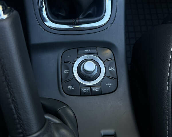 Черный Рено Меган, объемом двигателя 1.5 л и пробегом 244 тыс. км за 8800 $, фото 37 на Automoto.ua