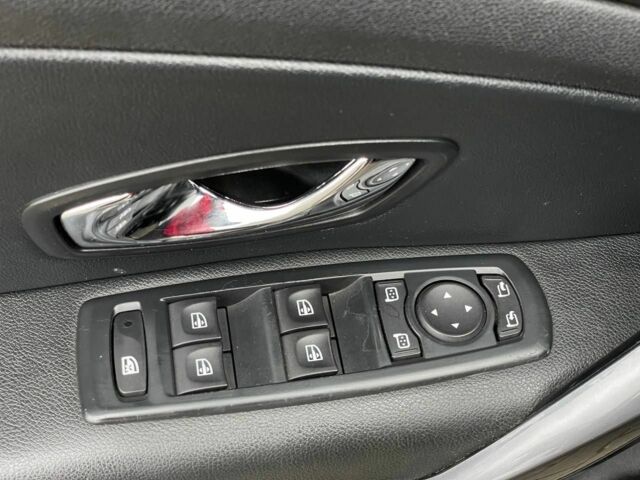 Черный Рено Меган, объемом двигателя 1.5 л и пробегом 263 тыс. км за 8999 $, фото 8 на Automoto.ua