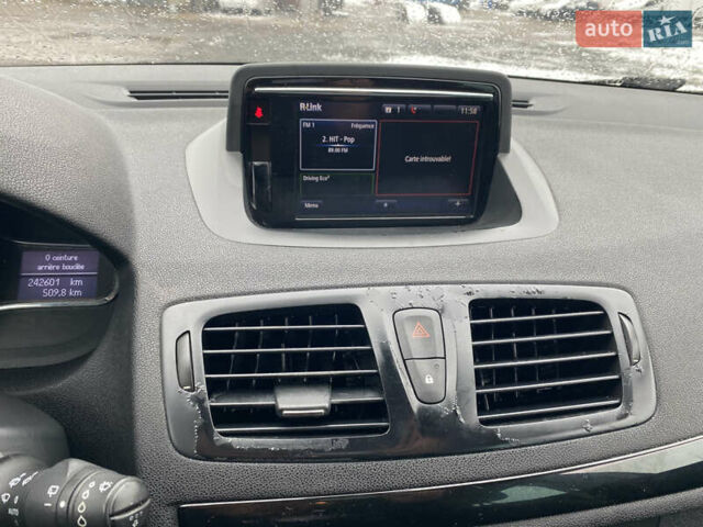 Черный Рено Меган, объемом двигателя 1.6 л и пробегом 243 тыс. км за 8450 $, фото 25 на Automoto.ua