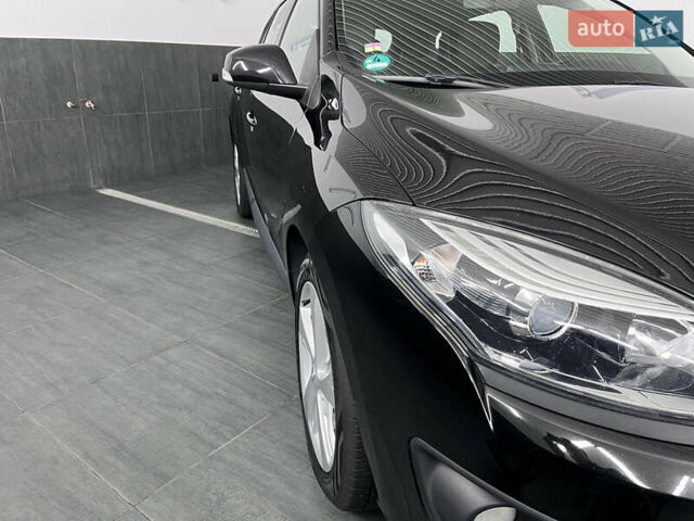 Чорний Рено Меган, об'ємом двигуна 1.6 л та пробігом 128 тис. км за 8900 $, фото 17 на Automoto.ua