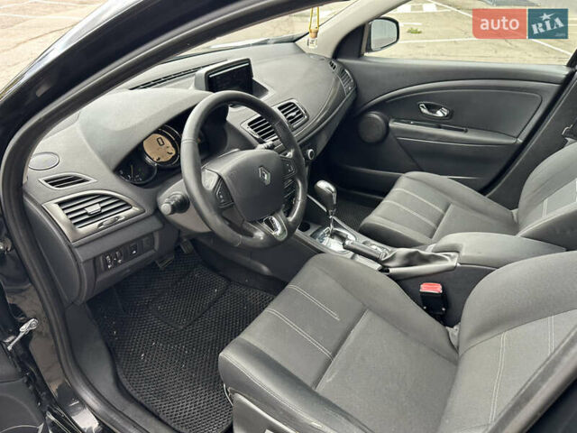 Черный Рено Меган, объемом двигателя 1.46 л и пробегом 260 тыс. км за 7550 $, фото 19 на Automoto.ua