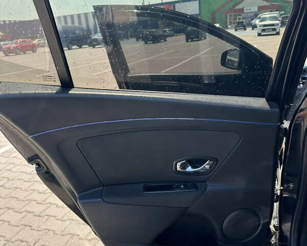 Чорний Рено Меган, об'ємом двигуна 1.46 л та пробігом 307 тис. км за 7950 $, фото 10 на Automoto.ua
