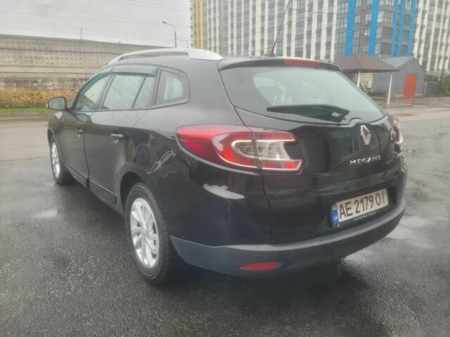 Черный Рено Меган, объемом двигателя 1.5 л и пробегом 207 тыс. км за 8200 $, фото 6 на Automoto.ua