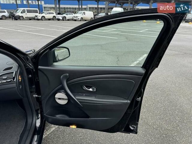 Черный Рено Меган, объемом двигателя 1.5 л и пробегом 205 тыс. км за 11150 $, фото 22 на Automoto.ua