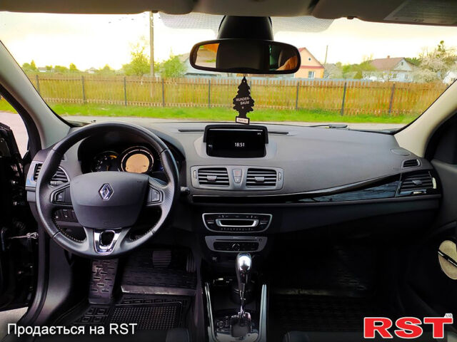 Черный Рено Меган, объемом двигателя 1.5 л и пробегом 250 тыс. км за 8700 $, фото 8 на Automoto.ua