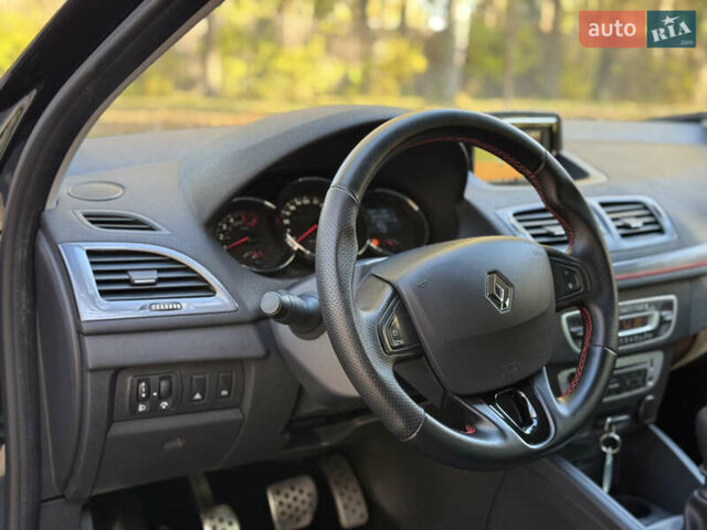 Черный Рено Меган, объемом двигателя 1.5 л и пробегом 244 тыс. км за 8800 $, фото 30 на Automoto.ua