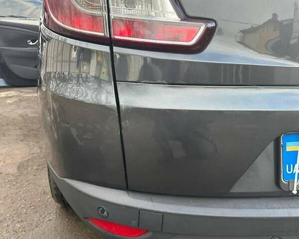 Черный Рено Меган, объемом двигателя 1.5 л и пробегом 256 тыс. км за 8800 $, фото 12 на Automoto.ua