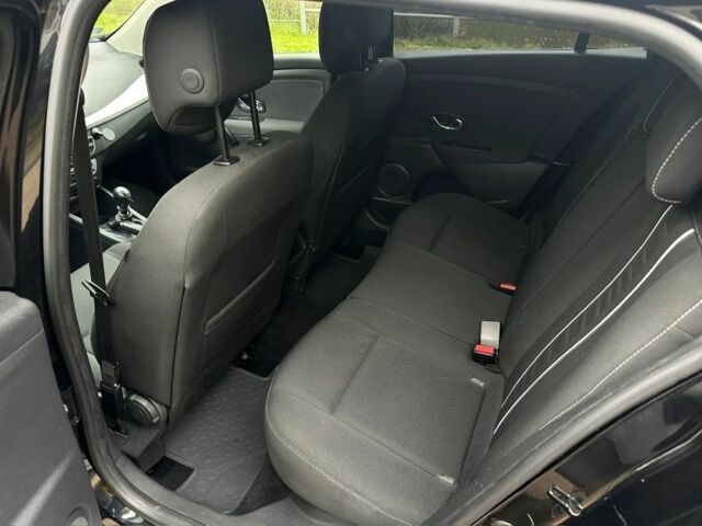 Чорний Рено Меган, об'ємом двигуна 1.5 л та пробігом 167 тис. км за 2300 $, фото 7 на Automoto.ua