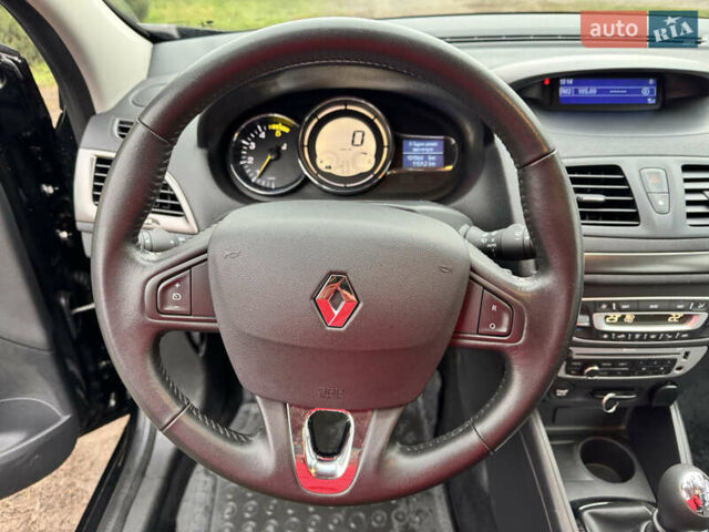 Черный Рено Меган, объемом двигателя 1.5 л и пробегом 101 тыс. км за 9499 $, фото 32 на Automoto.ua