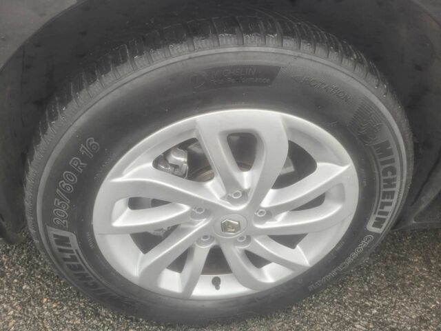 Черный Рено Меган, объемом двигателя 1.5 л и пробегом 207 тыс. км за 8200 $, фото 9 на Automoto.ua