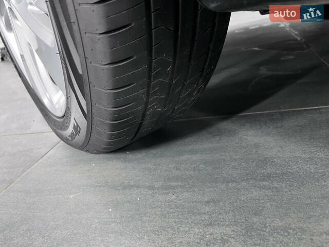 Чорний Рено Меган, об'ємом двигуна 1.6 л та пробігом 128 тис. км за 8900 $, фото 31 на Automoto.ua