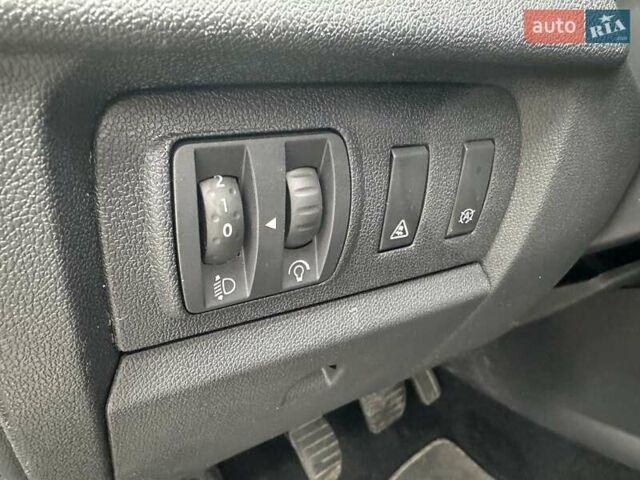 Чорний Рено Меган, об'ємом двигуна 1.5 л та пробігом 228 тис. км за 9500 $, фото 30 на Automoto.ua