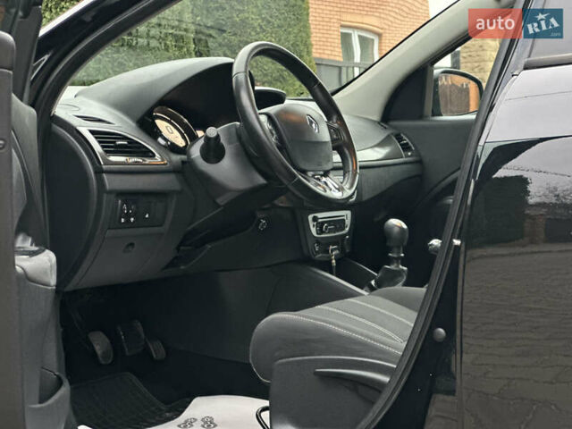 Черный Рено Меган, объемом двигателя 1.5 л и пробегом 258 тыс. км за 8650 $, фото 23 на Automoto.ua