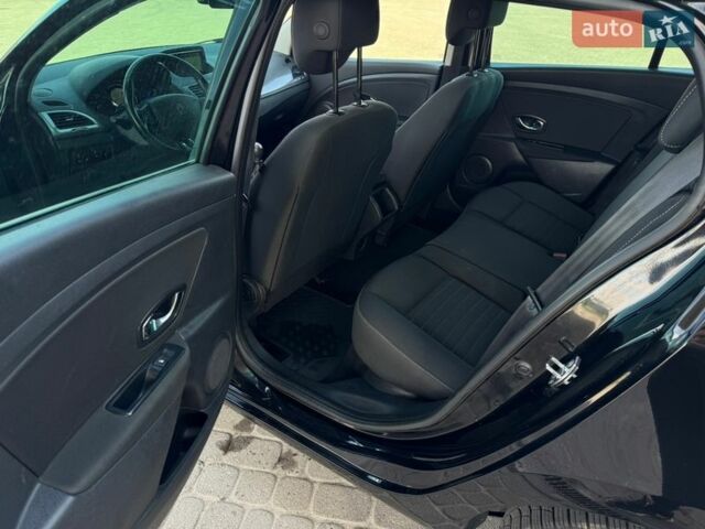 Черный Рено Меган, объемом двигателя 1.5 л и пробегом 212 тыс. км за 8600 $, фото 26 на Automoto.ua
